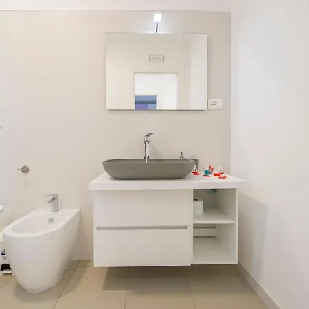 Onde Di Sicilia Sea View Apartment *